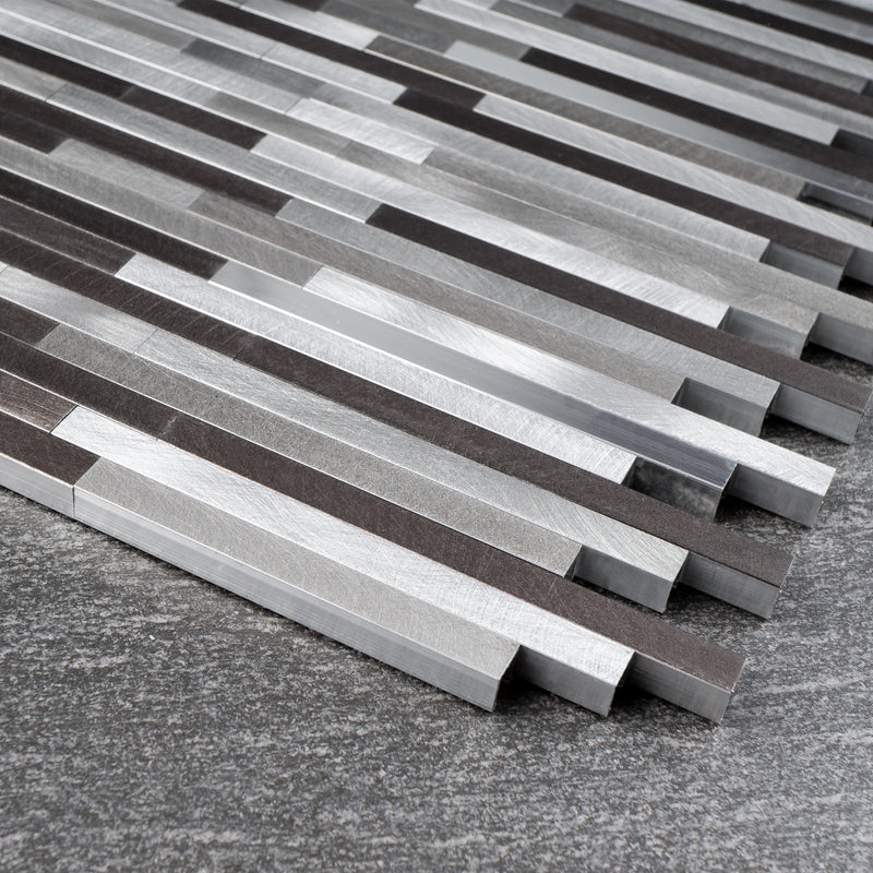 AFD-01 Silver Gray 11.82 in. x 12.21 in. Interlocking Matte Aluminum Mosaic Tile