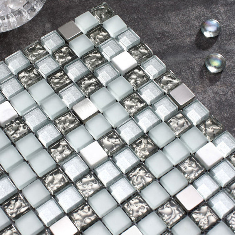 SDF-04  Small Dots - Mini Grey Mosaic Tile